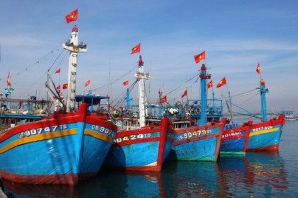 Thủ tướng: Xem xét hỗ trợ ngư dân bị ảnh hưởng do giá xăng, dầu