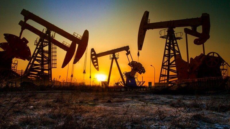 Giá xăng dầu hôm nay 6/7: Giá dầu thô tăng vọt, cấp bách giảm giá xăng dầu trong nước