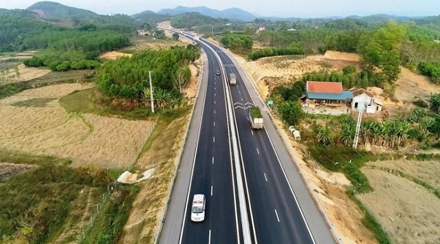 Bộ trưởng Nguyễn Văn Thể chỉ đạo nóng về triển khai dự án trọng điểm