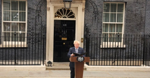 Thủ tướng Anh Johnson từ chức, Nga nói ‘không quan tâm’