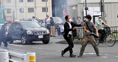 Kẻ ám sát cựu Thủ tướng Nhật Bản Abe Shinzo khai gì với cảnh sát?