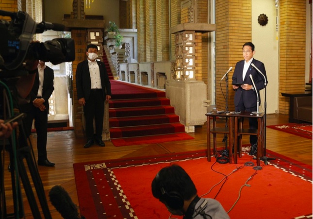 Kẻ bắn cựu Thủ tướng Nhật Abe Shinzo khai ôm hận vì mẹ vỡ nợ