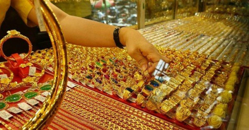 Giá vàng miếng SJC cao hơn vàng nhẫn gần 16 triệu đồng/lượng