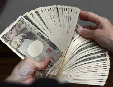 Tỷ giá đồng USD so với đồng yen tăng lên mức cao nhất trong 24 năm