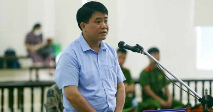 Cựu Chủ tịch Hà Nội Nguyễn Đức Chung được giảm 1 năm tù vì bệnh tật, có nhiều bằng khen