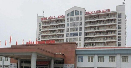Bệnh viện Đa khoa Ninh Bình mua kit test Việt Á giá cao, 'không cần' khuyến mại