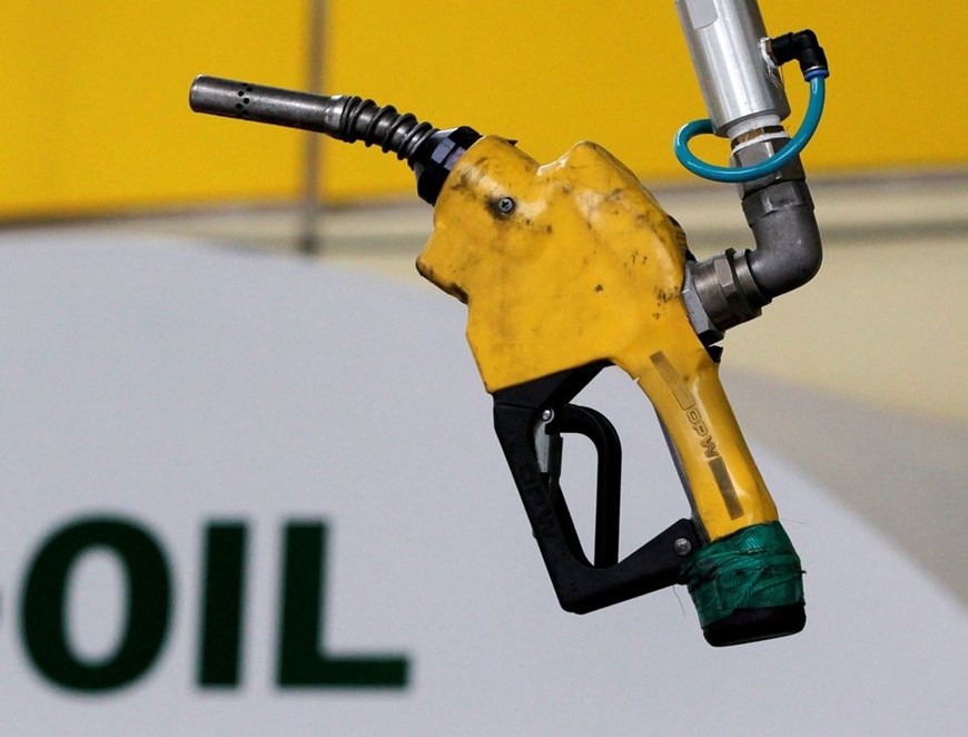 Giá xăng dầu hôm nay 17/7: Dầu thô chốt tuần giảm thứ 3 liên tiếp, dự báo "nóng"