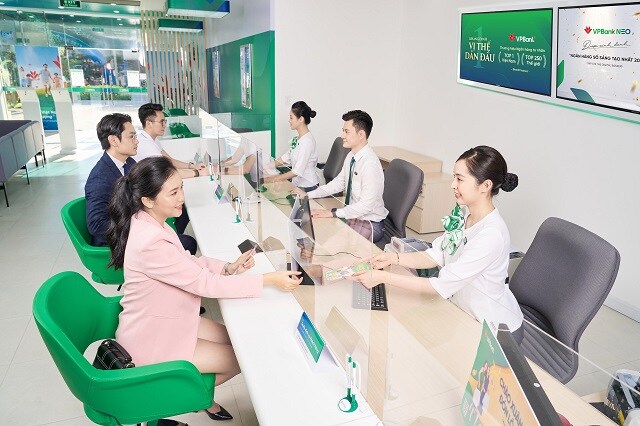 VPBank lãi trước thuế 15.300 tỷ đồng trong nửa đầu năm