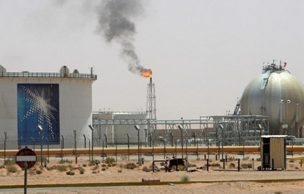 Arab Saudi làm gì để tăng sản lượng thêm 1 triệu thùng/ngày?