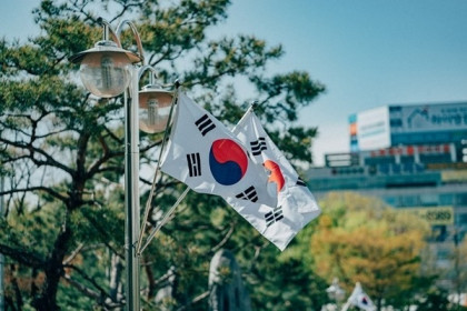 Hàn Quốc tăng trưởng vượt dự báo, BoK có thêm dư địa tăng lãi suất
