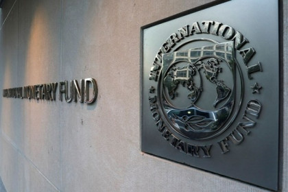 IMF lần thứ ba hạ triển vọng tăng trưởng toàn cầu, dự báo Mỹ có thể 'né' được suy thoái