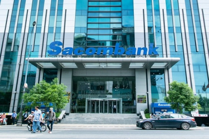 Sacombank báo lãi 6 tháng tăng 20%, nợ xấu giảm gần 8%