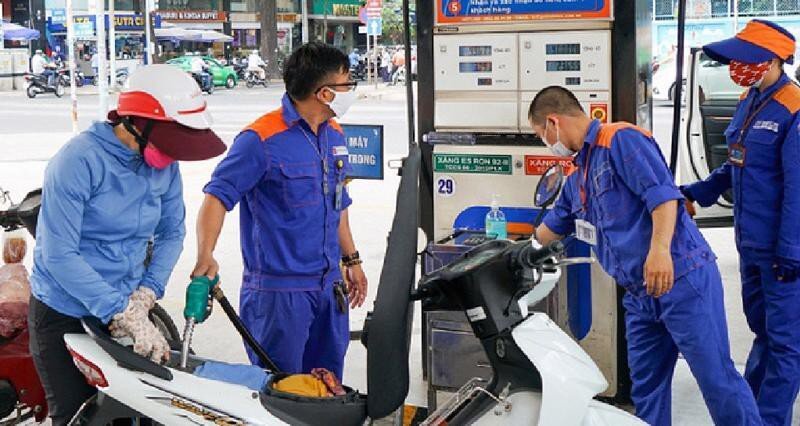 Giá xăng dầu hôm nay 27/7: Dầu thô đồng loạt đảo chiều tăng sau động thái "nóng" của Nga