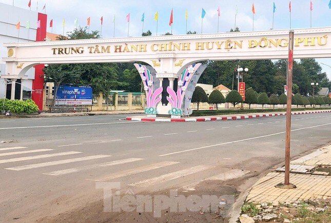 Chủ tịch tỉnh Bình Phước chỉ đạo xử nghiêm tình trạng tự ý mở đường, phân lô