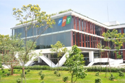 FPT chốt quyền tạm ứng cổ tức đợt 1/2022 bằng tiền tỷ lệ 10%