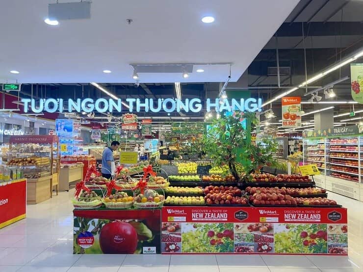 Trái cây nhập khẩu ngập chợ Việt với giá "siêu rẻ”, táo Fuji chỉ từ 50 nghìn đồng/kg