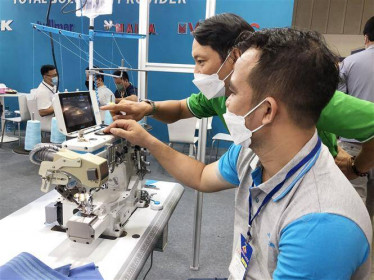 7 tháng, doanh nghiệp gia nhập và quay trở lại vượt mốc 130.000