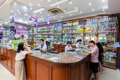 Tốc độ tăng lợi nhuận của FPT Retail chậm lại, mở thêm 278 nhà thuốc Long Châu trong nửa năm