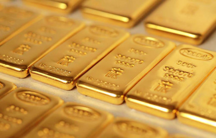 Giá vàng thế giới tăng gần 3,2% trong tuần qua
