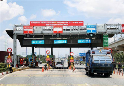 Thêm 32.000 xe dán thẻ tại trạm trên 4 tuyến cao tốc của VEC