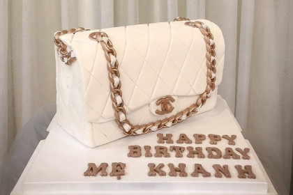 Chàng trai Sài Gòn có tài làm bánh kem hình túi xách Hermes, Chanel