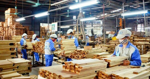 Mỹ áp thuế chống bán phá giá, doanh nghiệp xuất khẩu gỗ hoang mang
