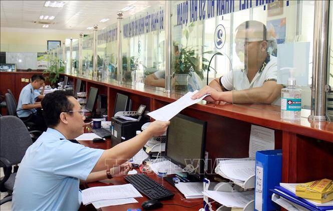Thu ngân sách 8 tháng ước đạt 85,6% dự toán