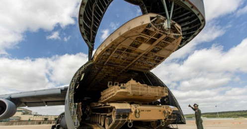 Mỹ sẽ chuyển giao 250 xe tăng ‘khủng’ cho Ba Lan