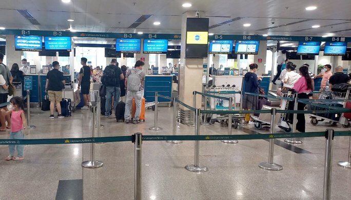 Sân bay Tân Sơn Nhất sắp đón lượng khách cực lớn sau kỳ nghỉ lễ 2-9