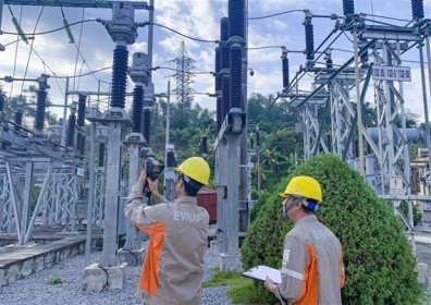 Nguy cơ thiếu điện tại miền Bắc, cần tăng nhập khẩu điện từ Lào
