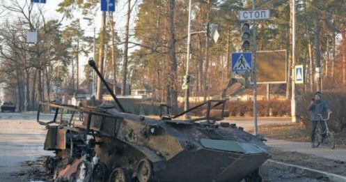 Ukraine sử dụng UAV để phá hủy ‘xe tăng bay’ BMD-2 của Nga