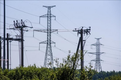 Giá điện gấp hơn 10 lần năm trước, châu Âu họp khẩn tìm giải pháp ứng phó