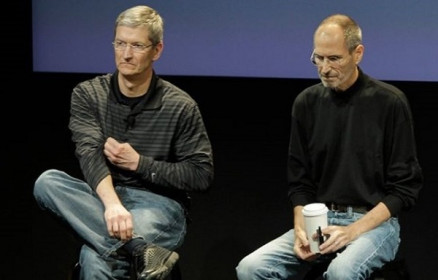 Tim Cook hé lộ cuộc tranh cãi lớn nhất với Steve Jobs
