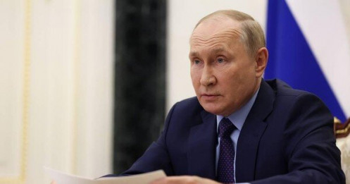 Điện Kremlin: Tổng thống Putin đã được báo cáo về việc rút quân Nga khỏi Kharkov