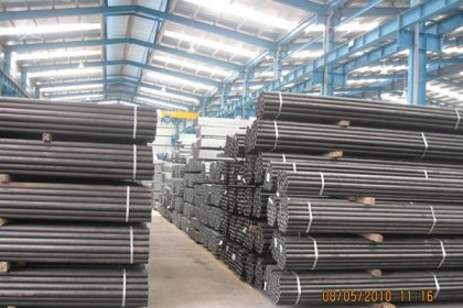 8 tháng, Việt Nam nhập siêu 2,2 triệu tấn sắt thép