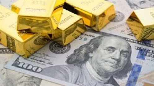 Vàng thế giới rớt mốc quan trọng 1,700 USD/oz