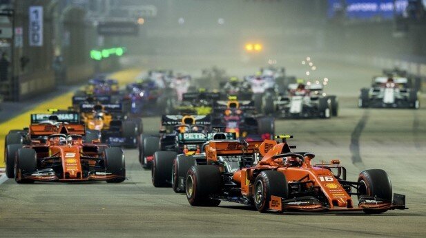 Giới nhà giàu phải chi bao nhiêu tiền để xem F1 ở Singapore sắp tới?