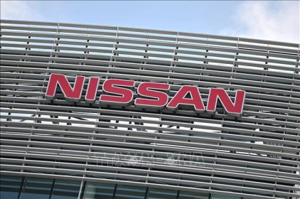 Nissan bán tài sản cho nhà nước Nga