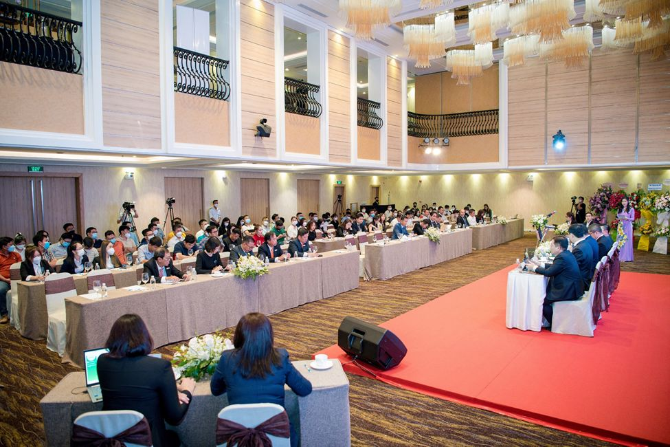 Đại hội đồng cổ đông thường niên Hưng Thịnh Incons 2022 đồng thuận mục tiêu tăng trưởng. Sáng ngày 05/6/2022  ...