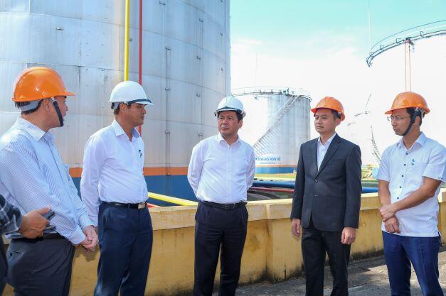 Petrolimex kiến nghị Bộ Công thương rà soát, quy hoạch lại đầu mối xăng dầu