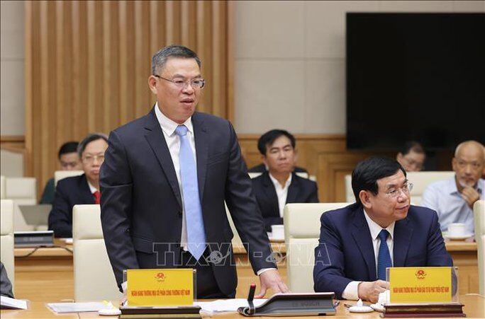 Thủ tướng Phạm Minh Chính gặp mặt lãnh đạo các ngân hàng