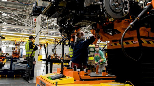 Nhà máy ở Mỹ chật vật tuyển dụng công nhân
