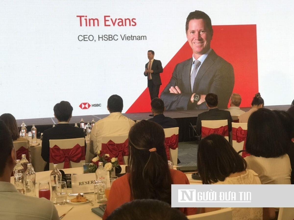 HSBC nâng dự báo tăng trưởng Việt Nam lên 7,6%