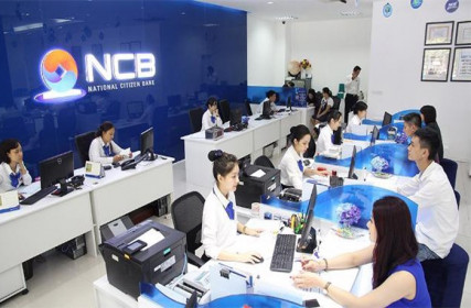 Nợ xấu loạt ngân hàng tăng vọt