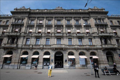 Credit Suisse tái cơ cấu theo mô hình trọng điểm hơn