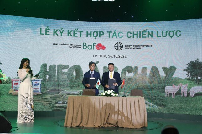 Lần đầu tiên ra mắt thương hiệu thịt 'Heo ăn chay' tại Việt Nam