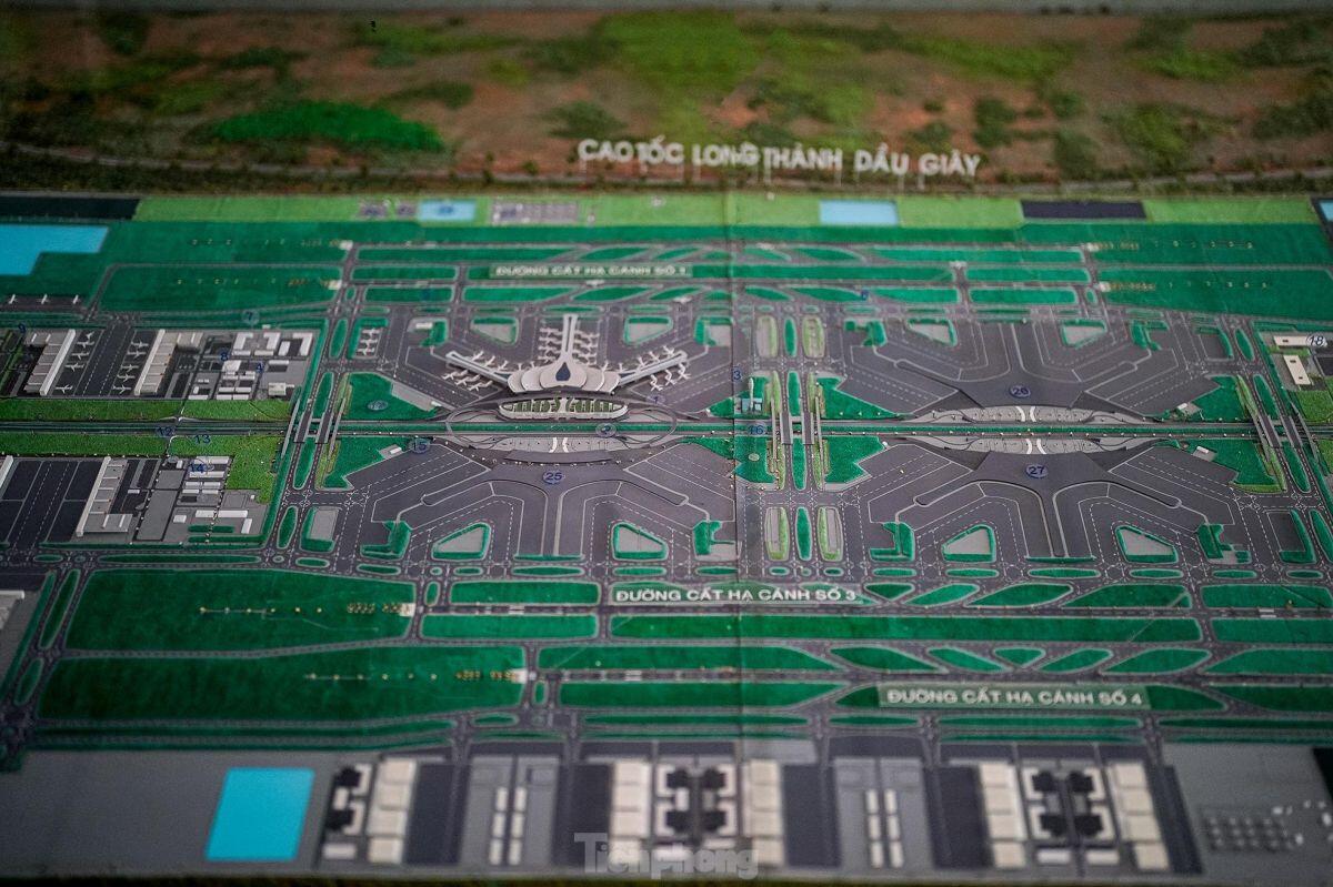 Cận cảnh thi công dự án sân bay tỷ đô lớn nhất Việt Nam