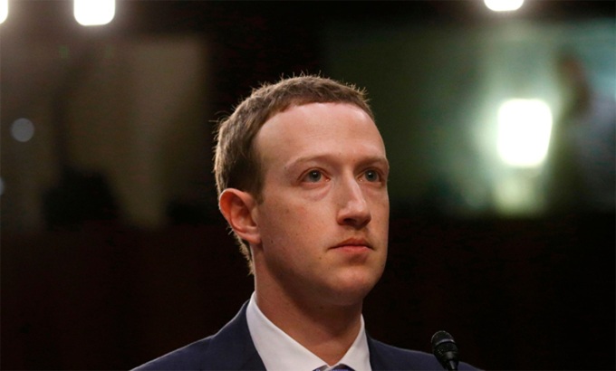 Tài sản của ông chủ Facebook "bốc hơi" 100 tỷ USD