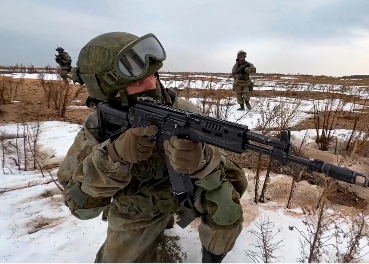 Mùa đông cản trở sức chiến đấu của Nga và Ukraine như thế nào