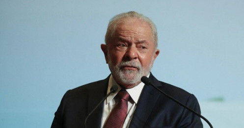 Ra khỏi nhà tù, chính trị gia 76 tuổi tái đắc cử tổng thống Brazil